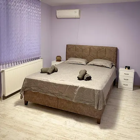 Joy Apartment *